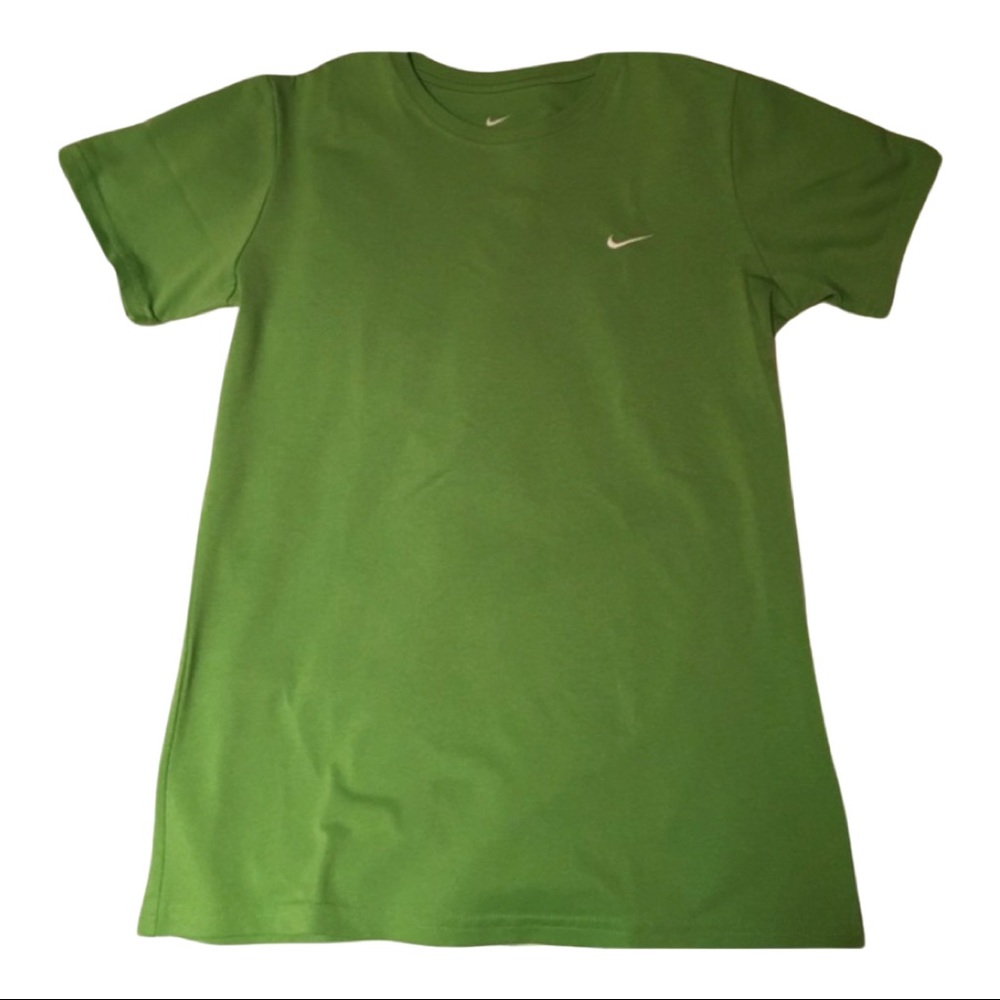 Women Nike Dri-Fit Tee green
